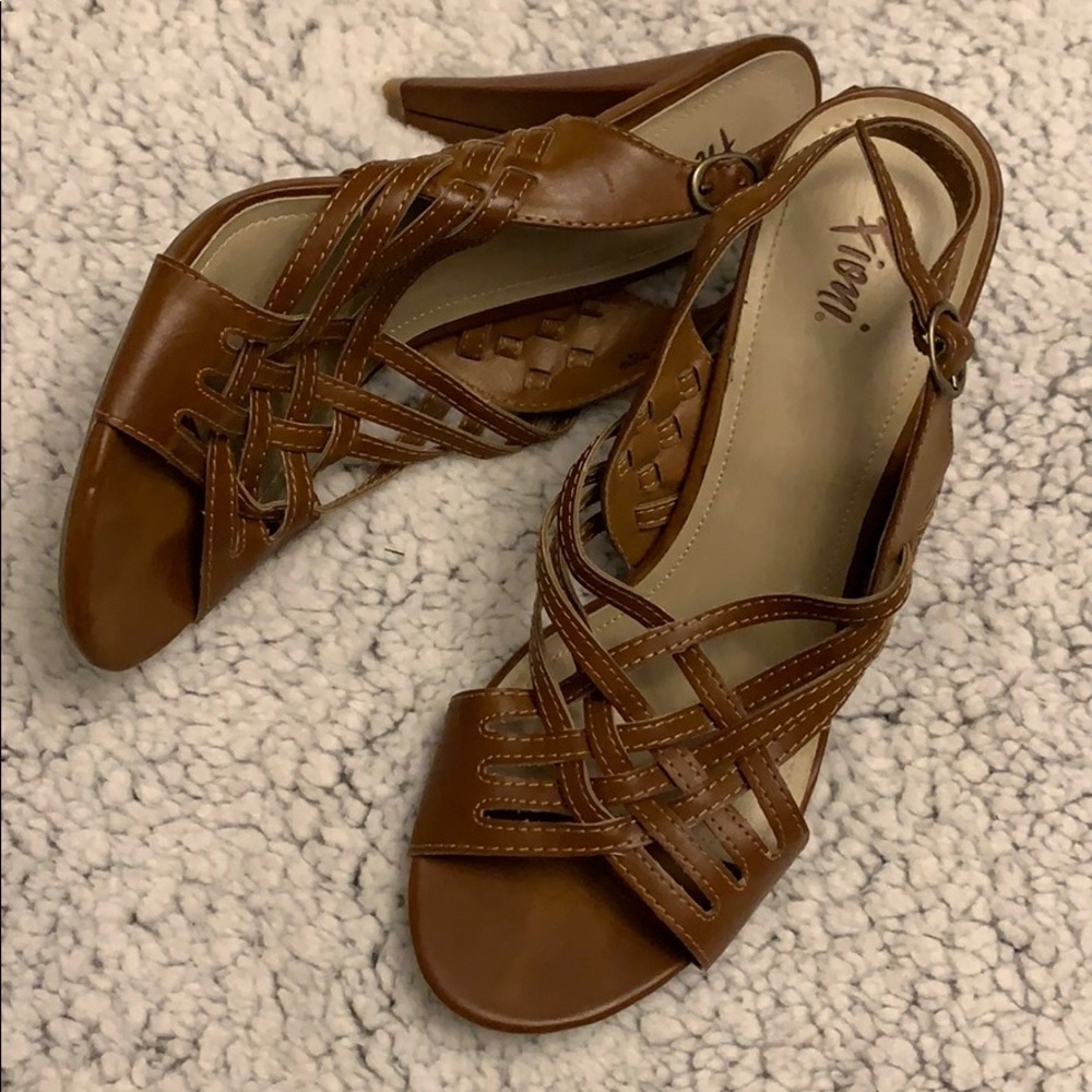Fioni Slingback Open Toe Heels | Sz 8.5